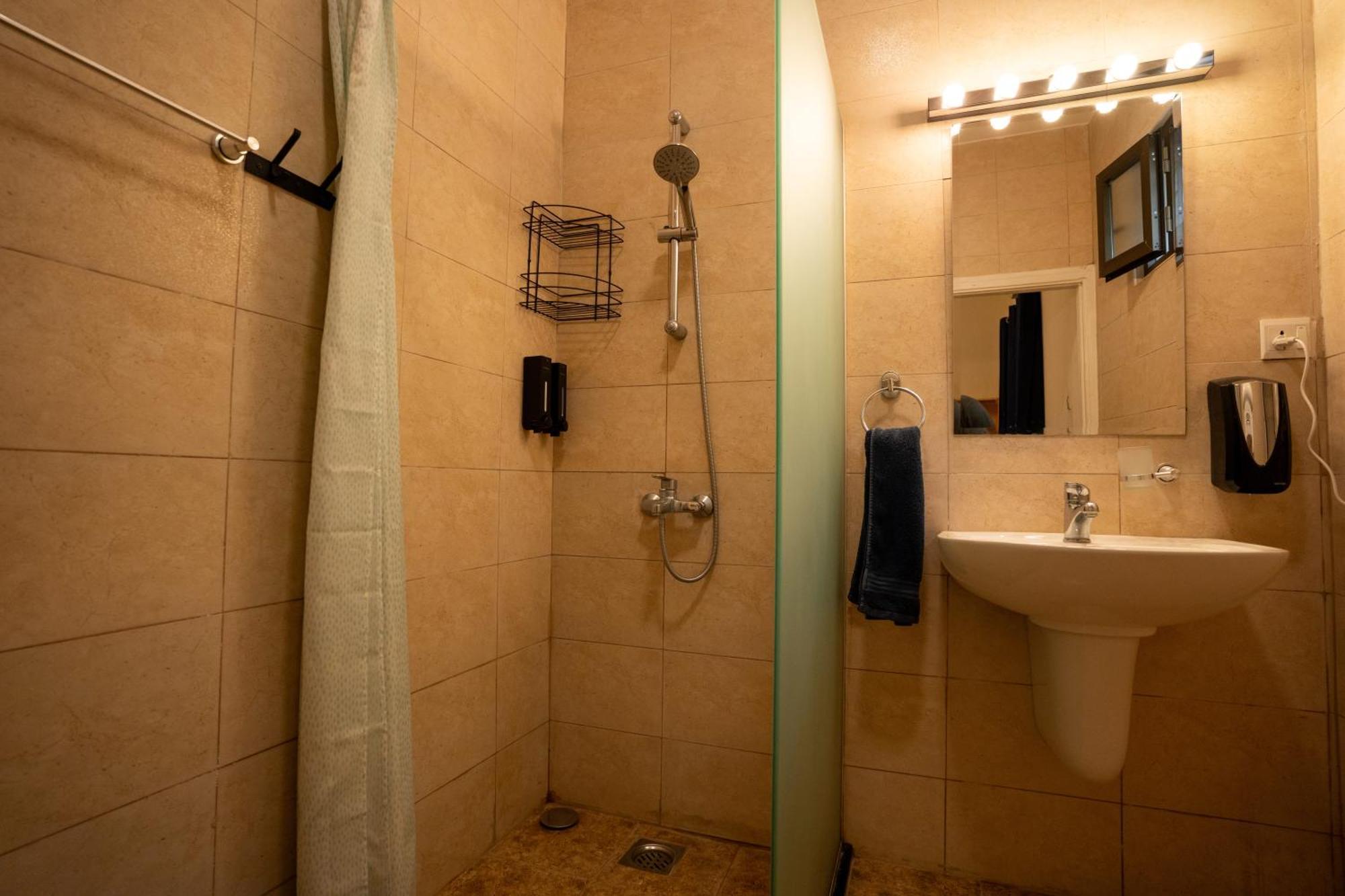 Battuta Hostel Amman Phòng bức ảnh